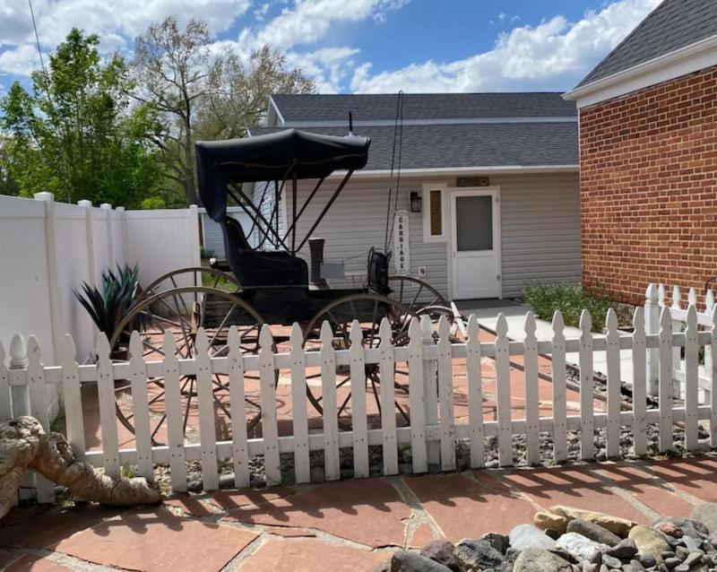 The Carriage House Villa Пейнгуич Екстериор снимка